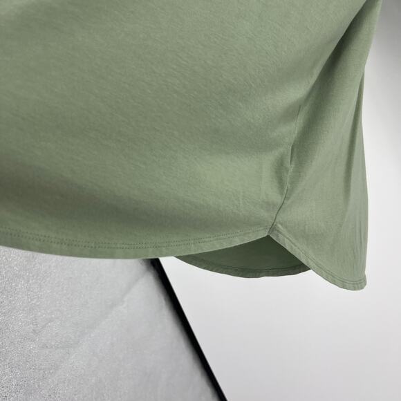 Tahari Light Green Half Sleeve Blouse Scoop Neckline Lightweight Women's 1XL - Picture 4 of 8